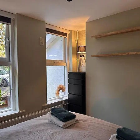 Scenic Stay Near Town & Lake *