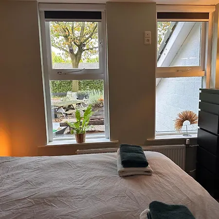 Scenic Near Town & Vakantiehuis