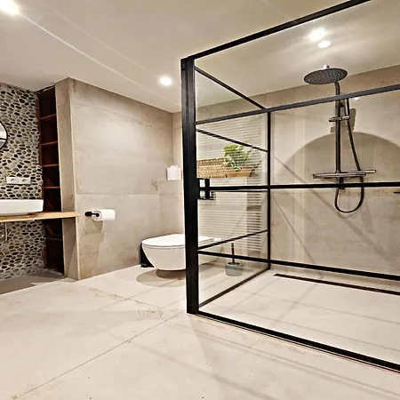 Prázdninový dům Scenic Stay Near Town & Lake