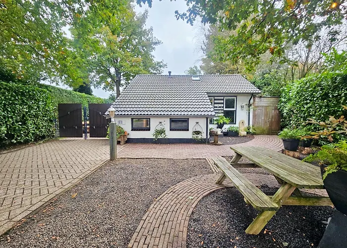 Scenic Near Town & * Voorthuizen